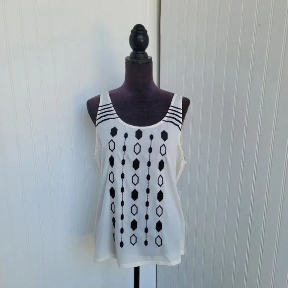 NWT Lucky Brand Boho Embroidered Tank Top Black Cream Sleeveless Cotton Modal XL - Picture 1 of 13